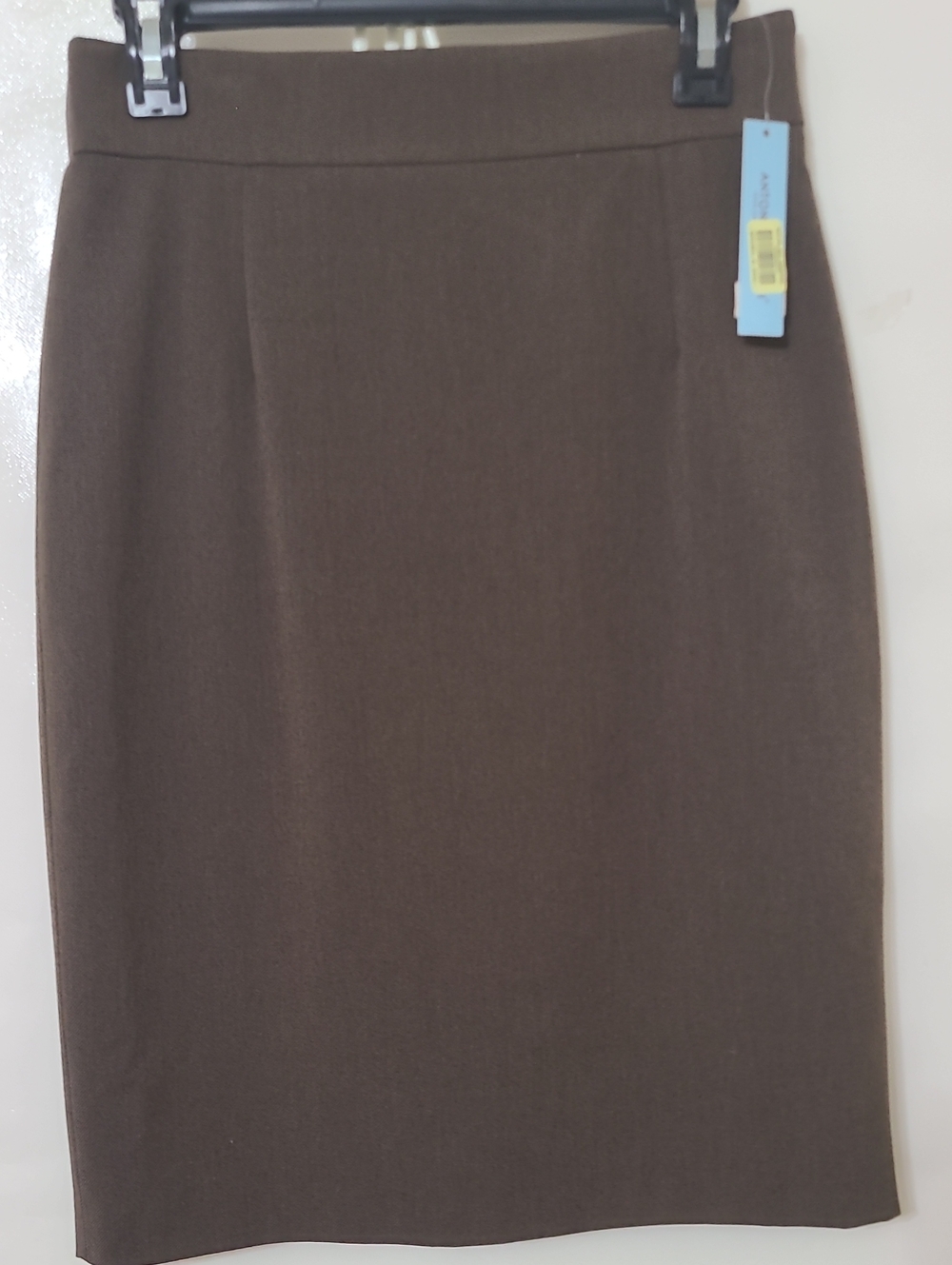Antonio Melani Women's Classic Brown Lined Pencil Skirt - Size 4 NEW WITH TAGS